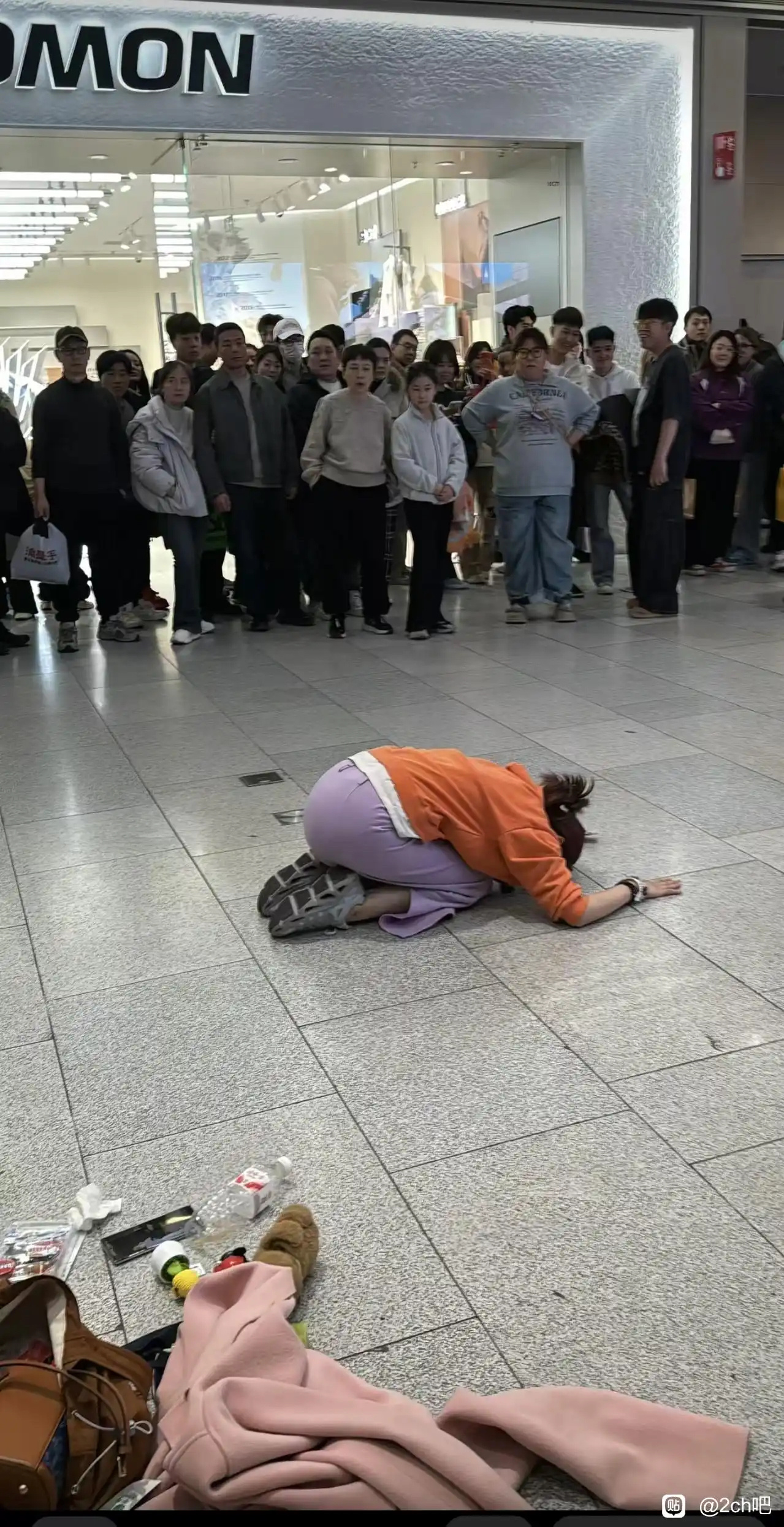 为了2000块至于吗 