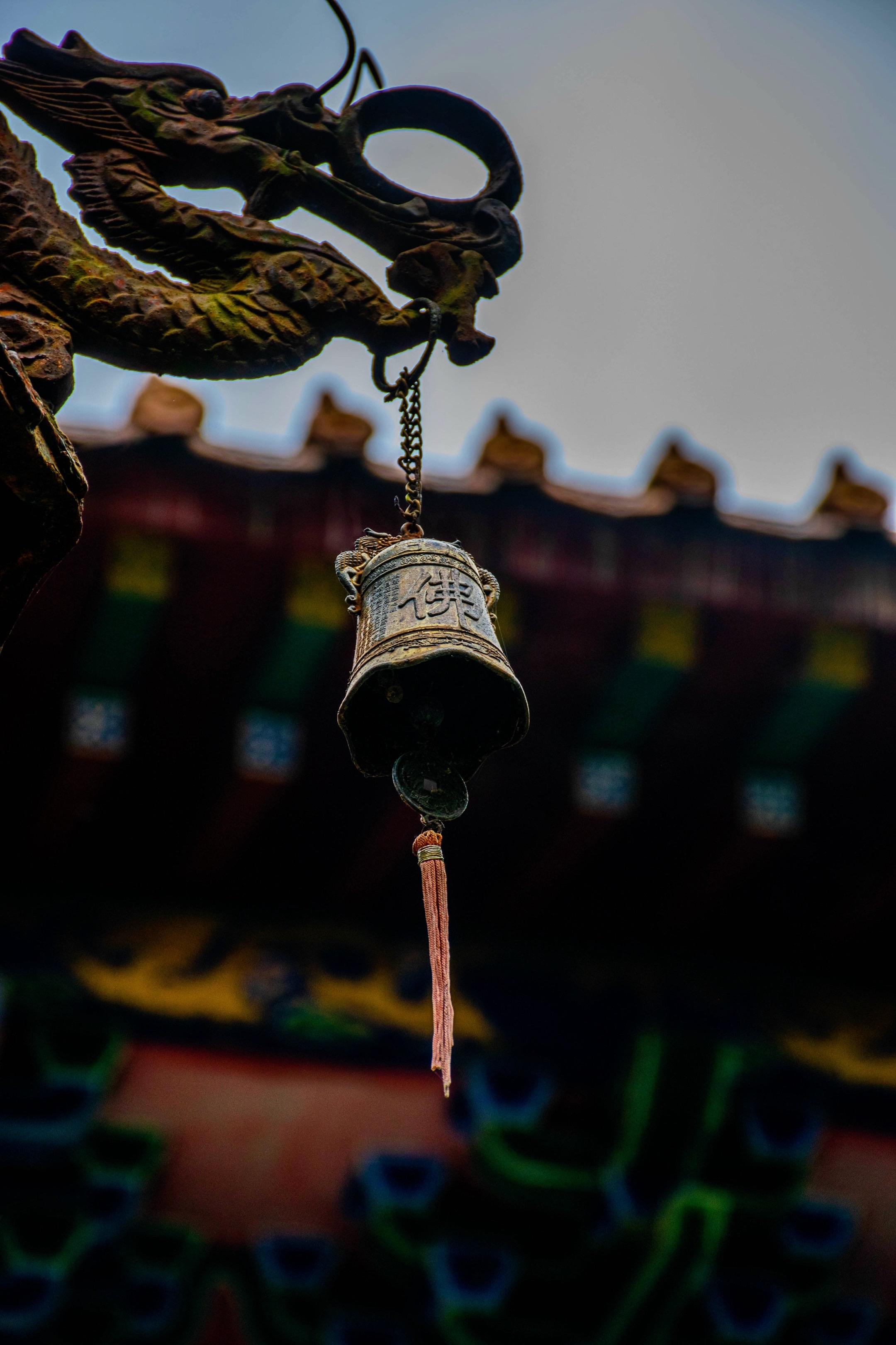 《明朝那些事儿》的结尾没有千秋霸业、百年功名、万古流芳。而是把镜头切到...