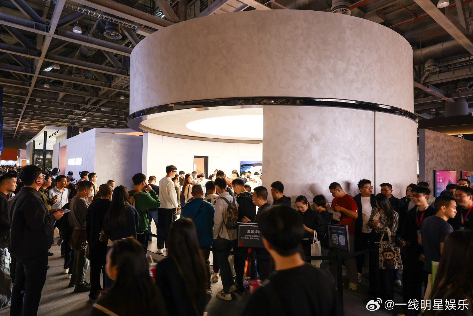 广州设计周藏了个未来家这届智家太会照顾人了 这次设计周最开眼界的，就是看到了一个