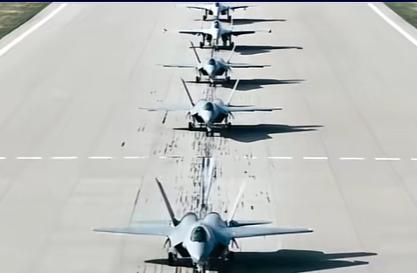 4月13日，巴基斯坦《伊斯兰堡时报》扔出一颗“军事原子弹”：中巴即将敲定百亿美元