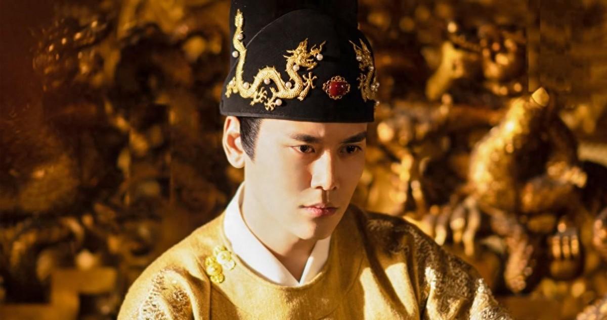 为何同为大敌压境时唐玄宗能够西逃入蜀，而崇祯却无法南迁最终选择自缢身亡？
755