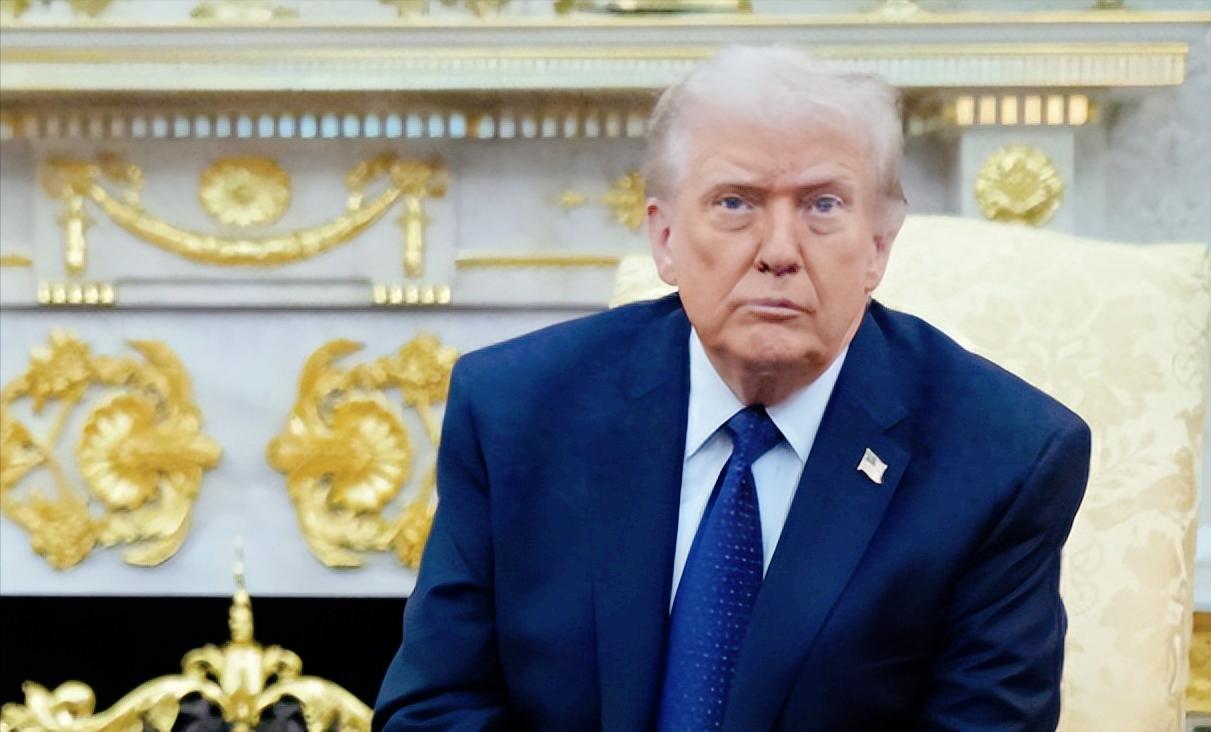 北约这个成立77年的老牌军事联盟，最近正遭遇成立以来最棘手的危机，就连欧盟不少大