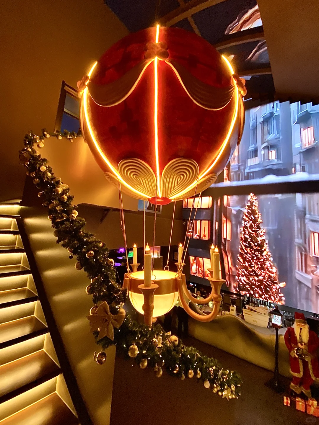 大连梦核乐园❗东港圣诞🎄飘着热气球🎈🎀