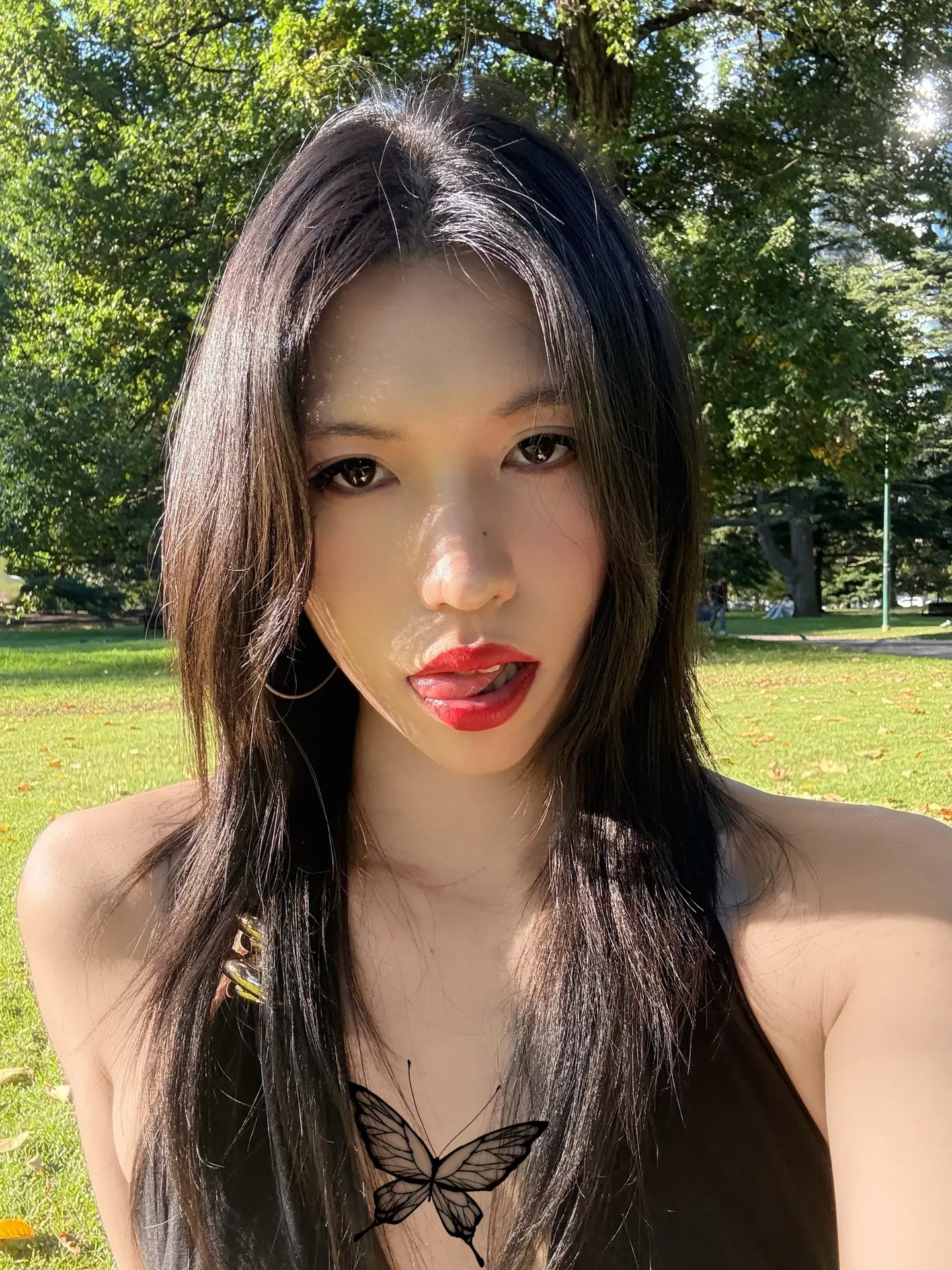 媚 明媚的媚 抚媚的媚