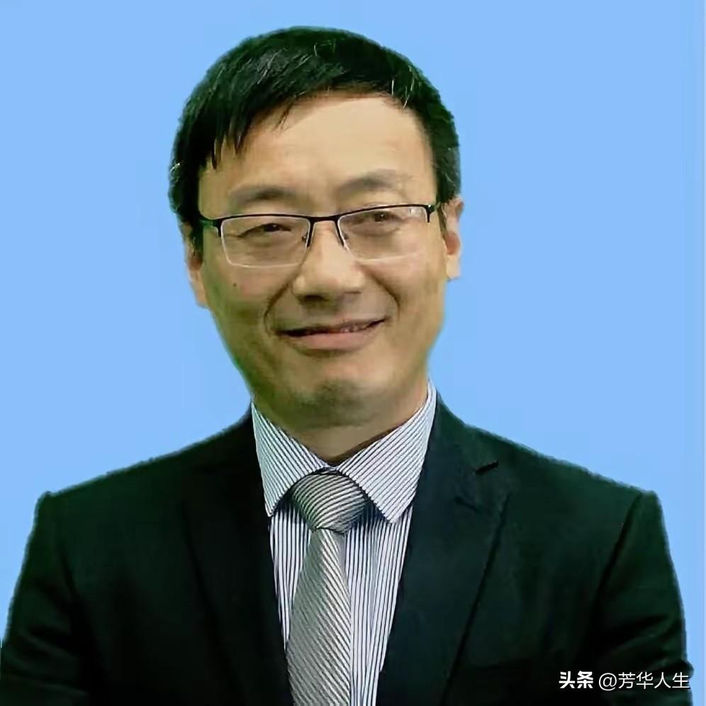 按照汤家凤老师的理论观点，数学也可以降低权重，学会加减乘除就可以了，太深奥的东西