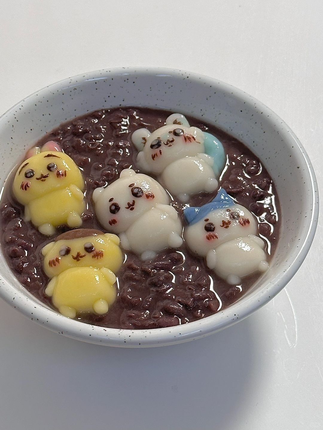 chiikawa年糕红豆汤