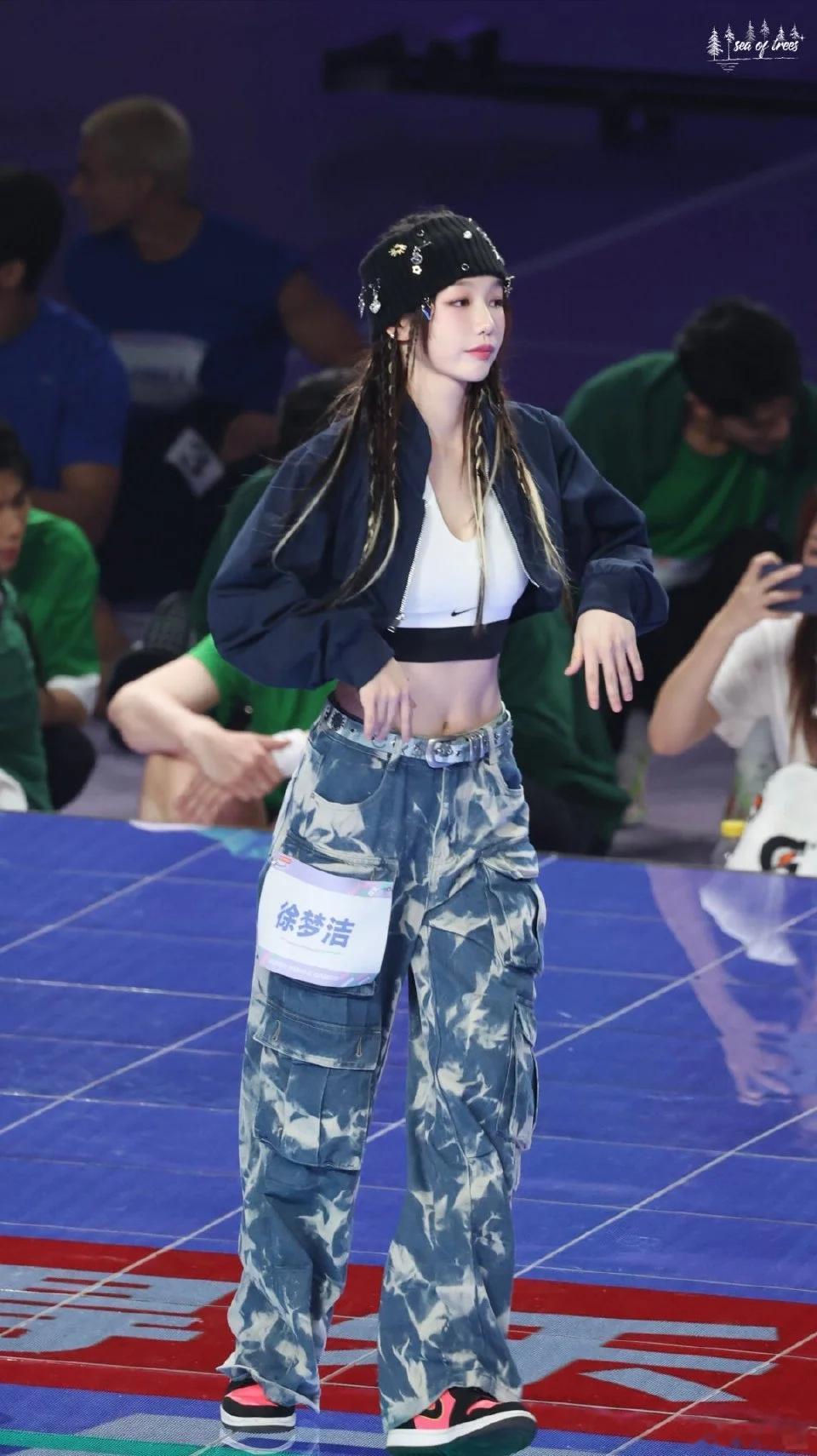 徐梦洁舞担 《乘风2026》一公小考徐梦洁唱rap让我刮目相看！本以为她是靠甜系