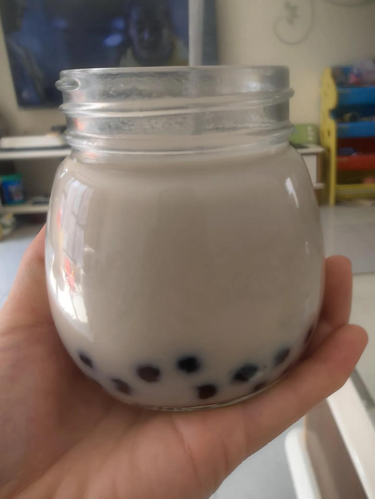 我让我老公猜我今天穿的裙子多少钱？他说：39。气死我啦！我能穿这么便宜的衣服吗？