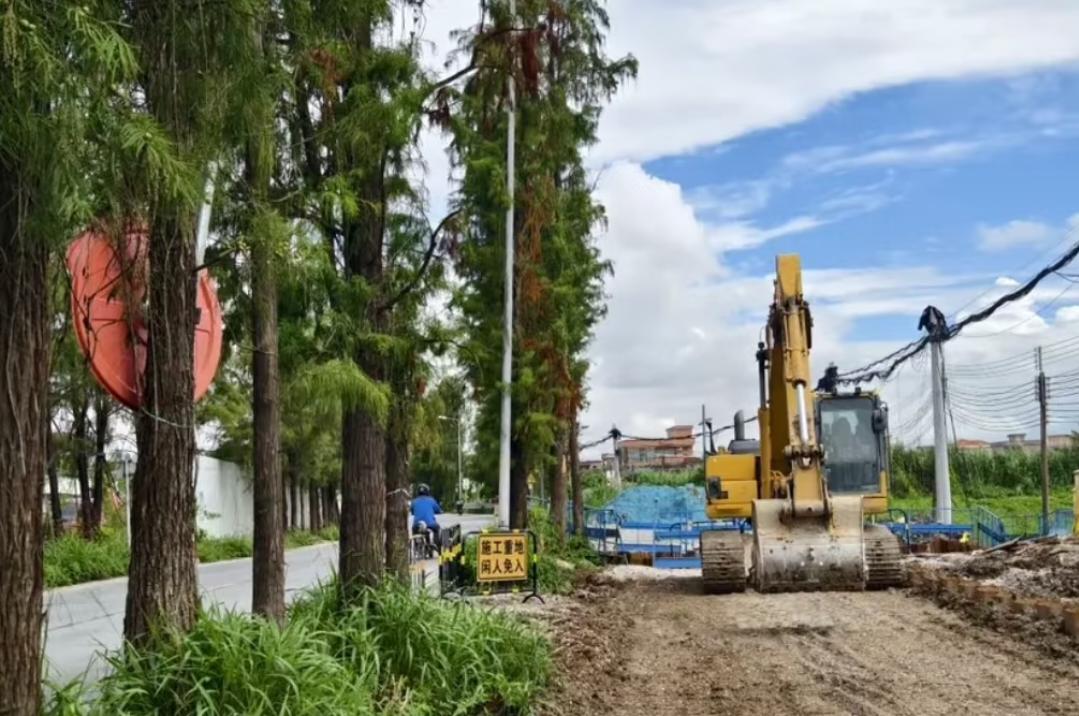 最新实拍！番禺海鸥岛主干道大扩建。

🚧S296海鸥公路正在扩建
全长8.3k