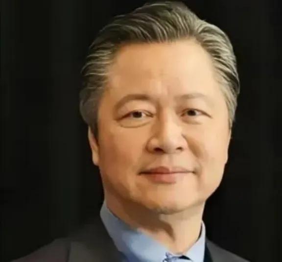 美国要动手了？这是来自台湾国际形势专家赖岳谦的警告，在他看来最早今年，中国就有可