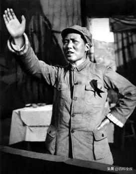 《毛选》越来越经典，是因为它把高深道理写进了咱老百姓的心坎里：
1. 不说空话，