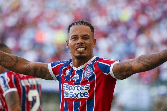 多家日本媒体：申花签下拉唐的转会费据悉为约160万欧元左右