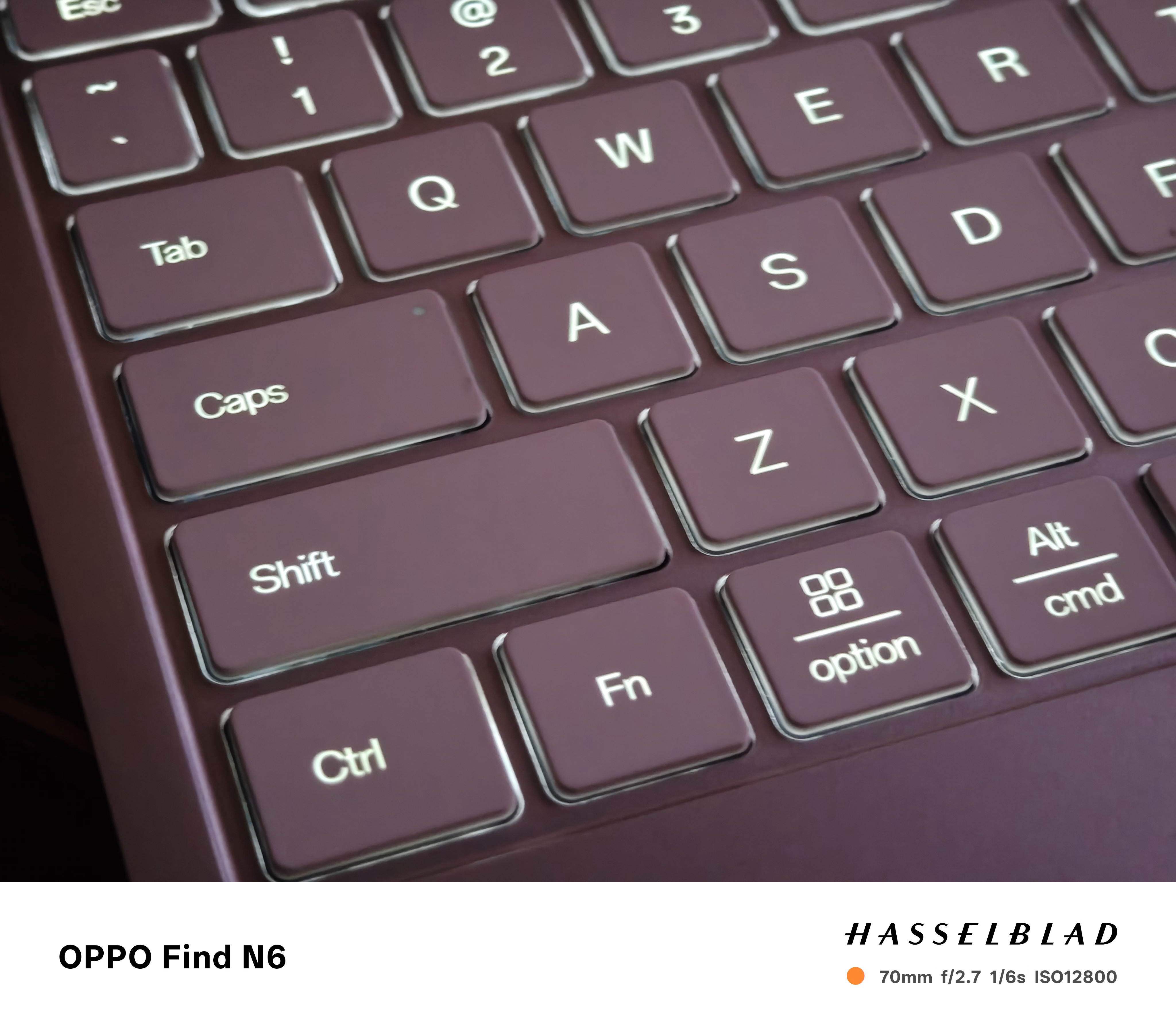 OPPO Pad 5 Pro悬浮键盘这个小灯，好看捏