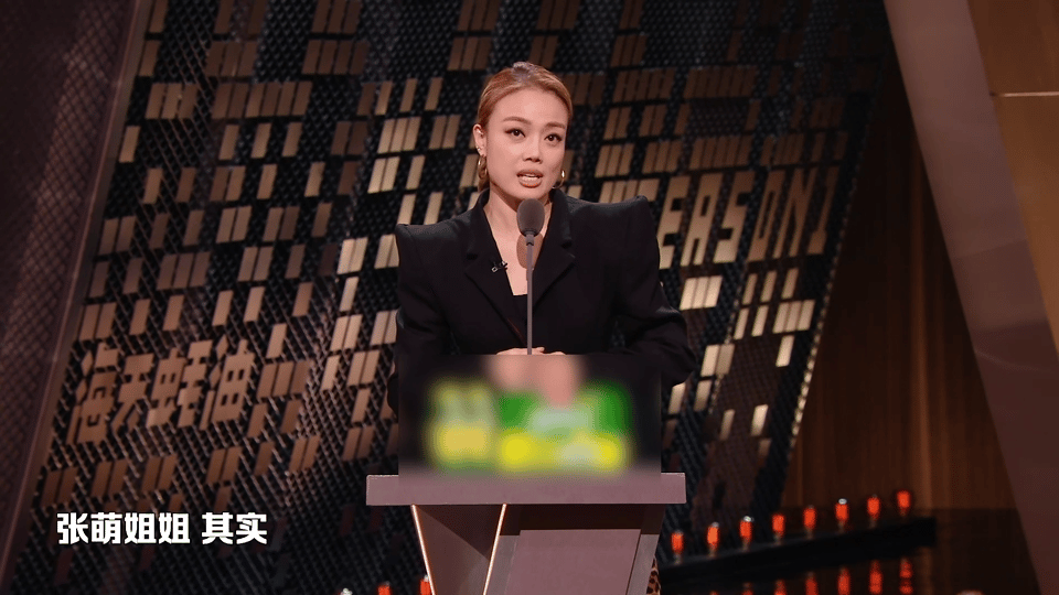 容祖儿说烂片出神曲主咖和Ta的朋友们 容祖儿：听说你拍短剧了，我想唱主题曲，因为