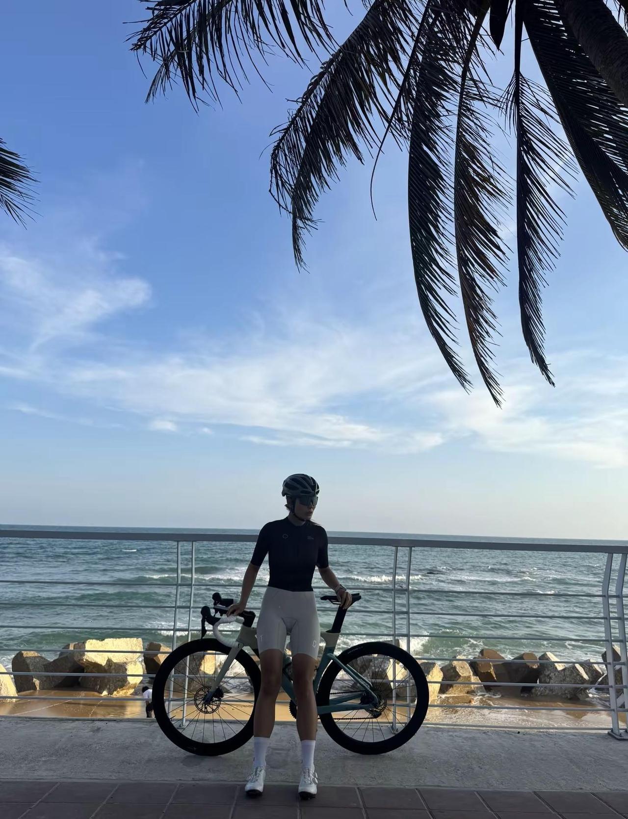 一些安安静静的日子 当执念开始消失的时候平静的幸福会贯穿每分每秒