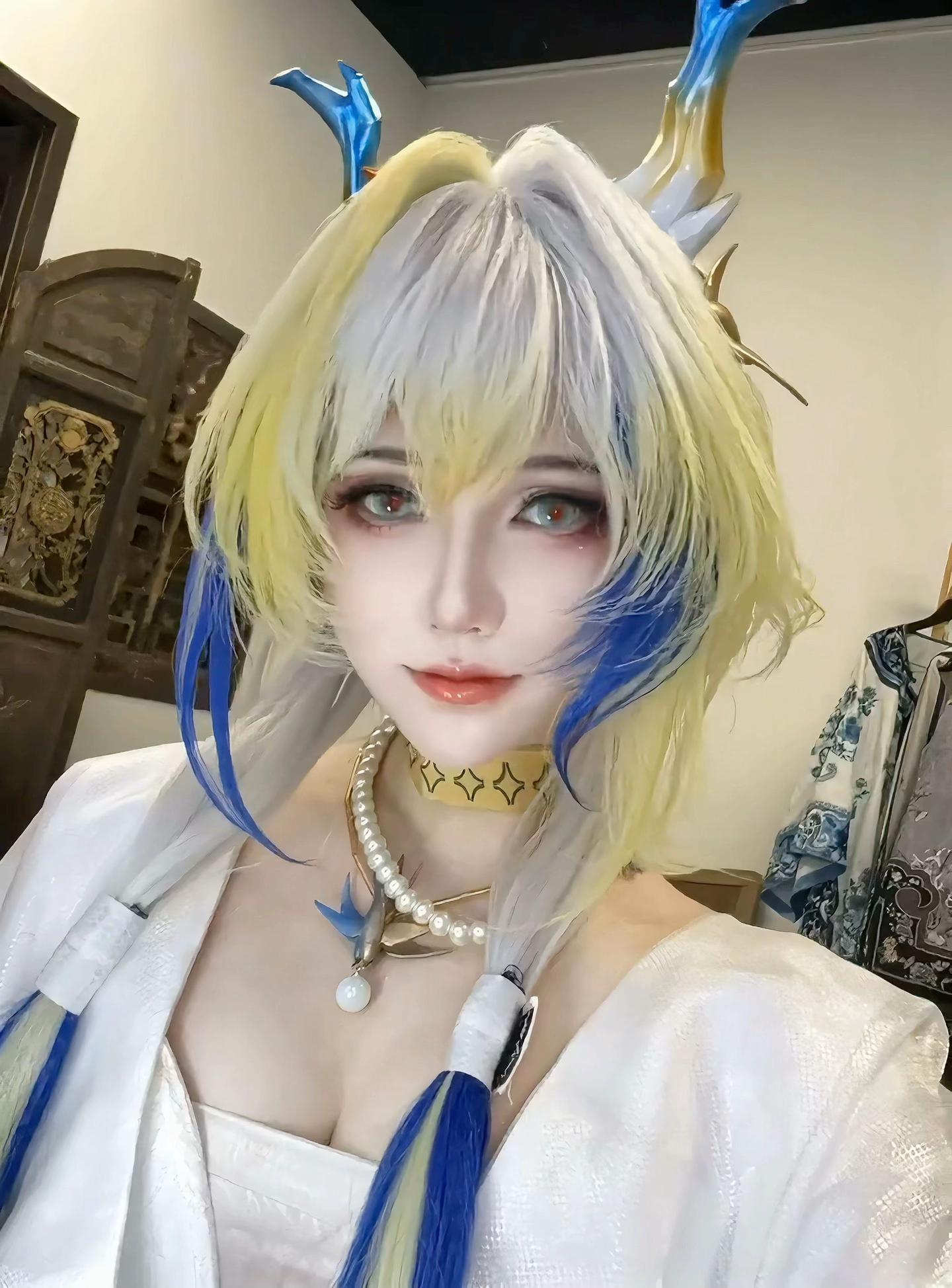 明日方舟你能多出点国风皮吗 一人血书上架黍姐音律皮