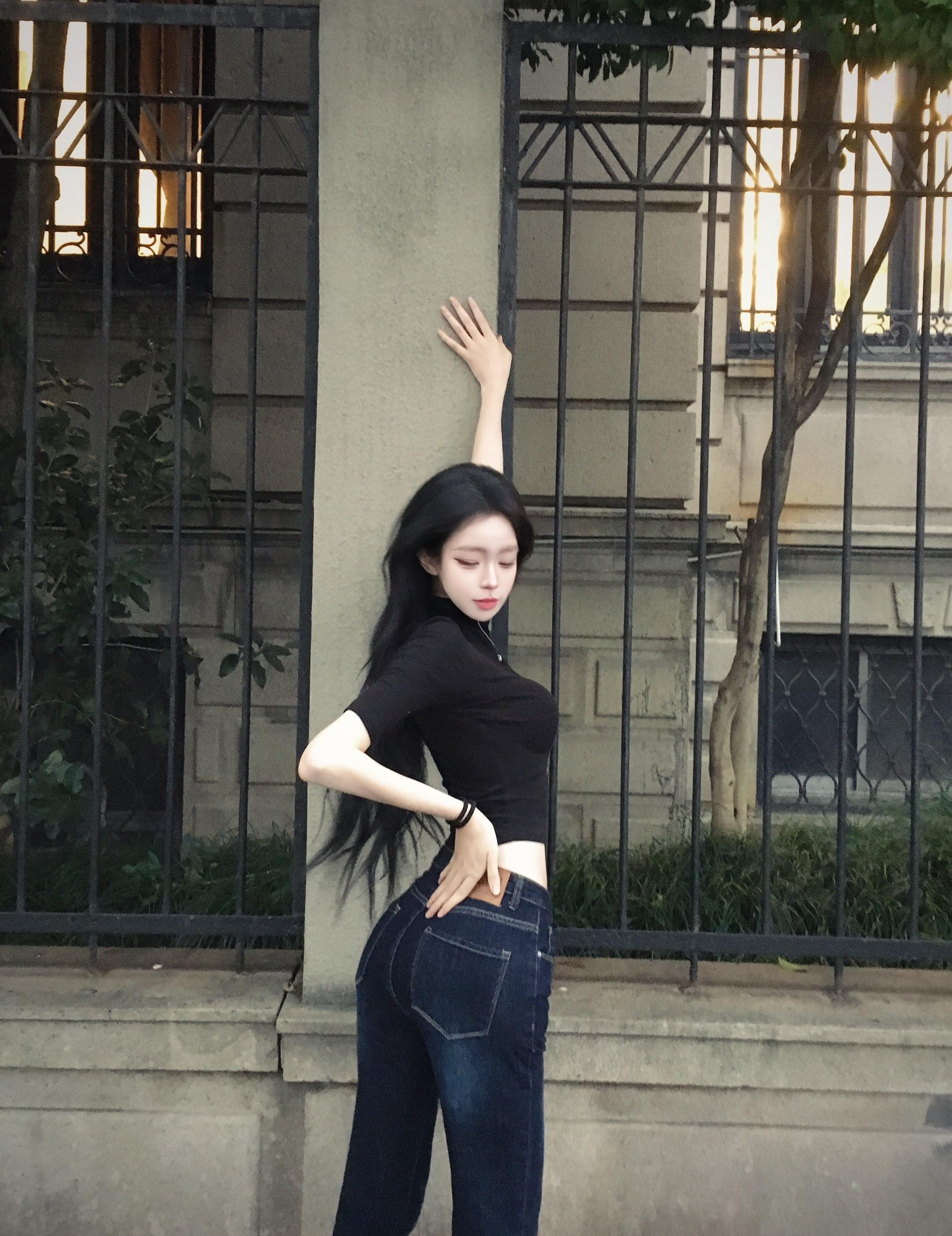 哼