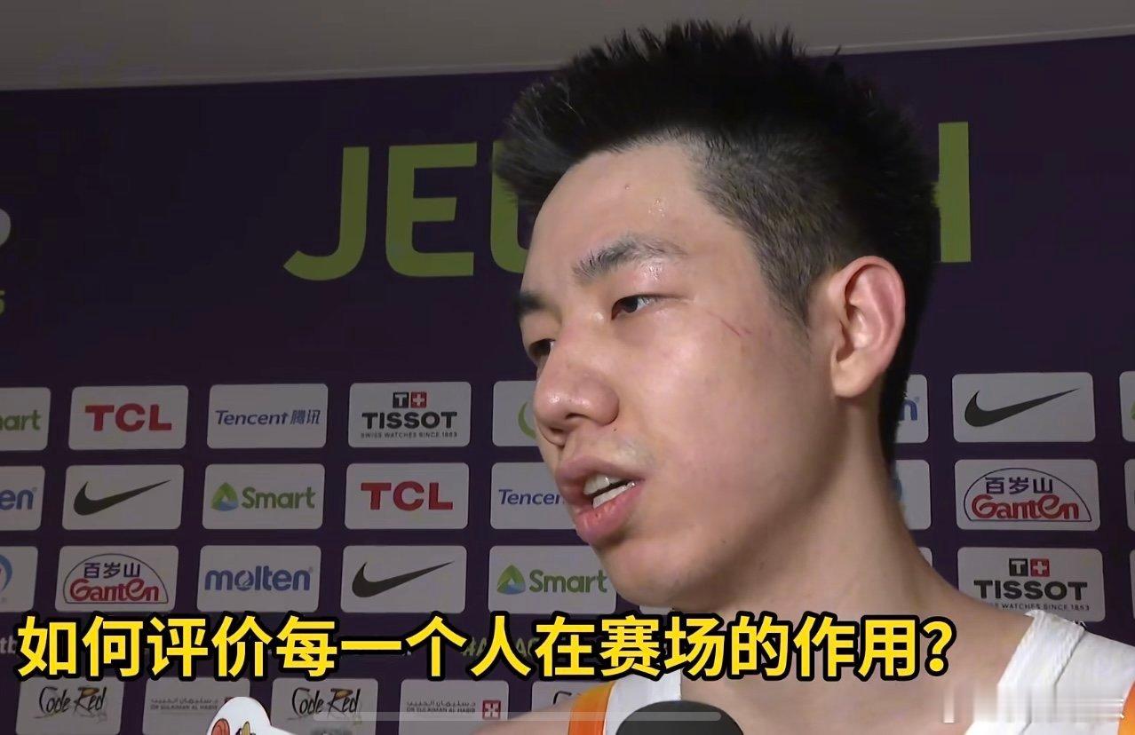 朱俊龙越来越有大将风范了啊，龙龙接受采访霸气表示：“我其实想说一点，就是之前看网