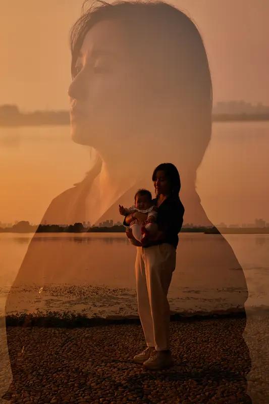 人到中年，感觉越来越没意思，这不是矫情。年轻时，一场旅行、一份新工作都能带来快乐