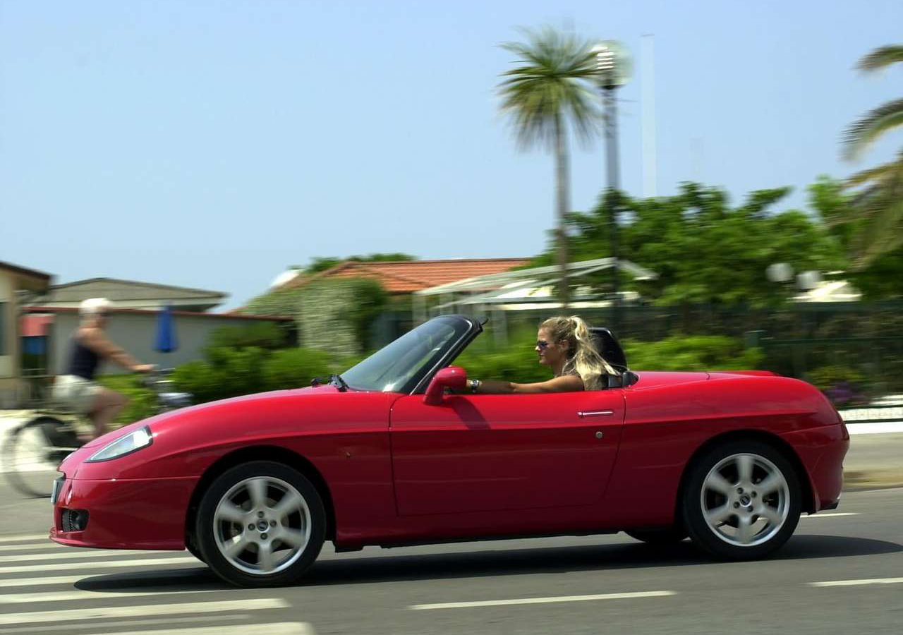 菲亚特  菲亚特Barchetta 2003，代号Type‑183，2门2座前置