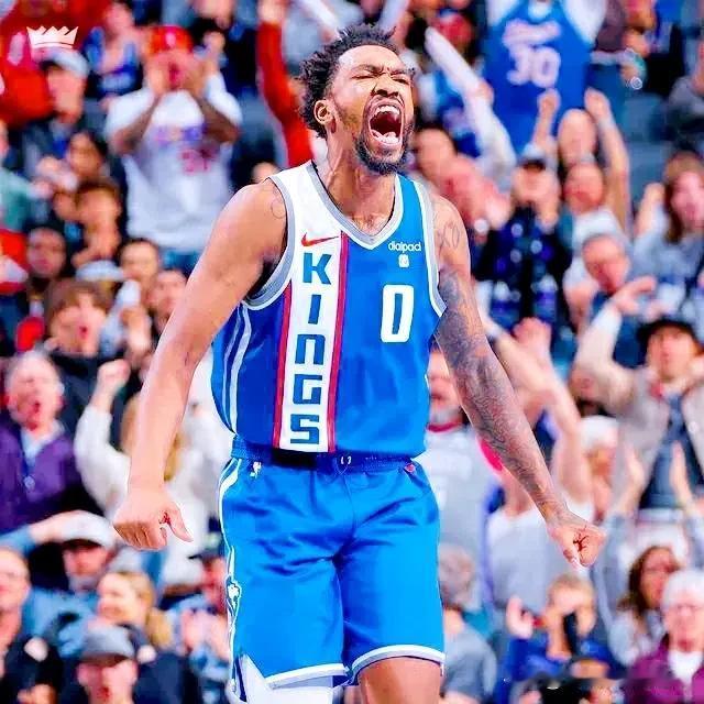 #NBA赛后闲谈# 
北京时间11月29日NBA国王队主场124：123绝杀勇士