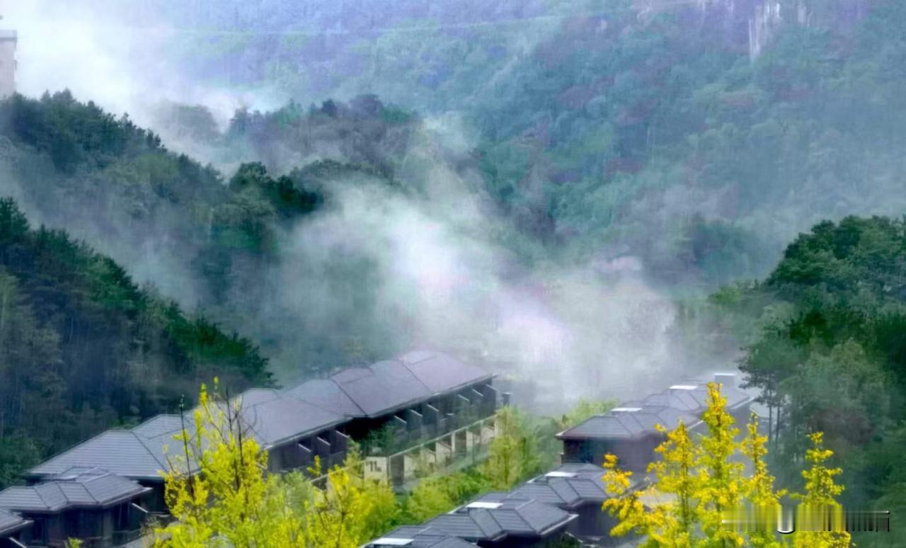 广元曾家山之夏日印象。
图文原创：片片影迷
随手拍下的风景照