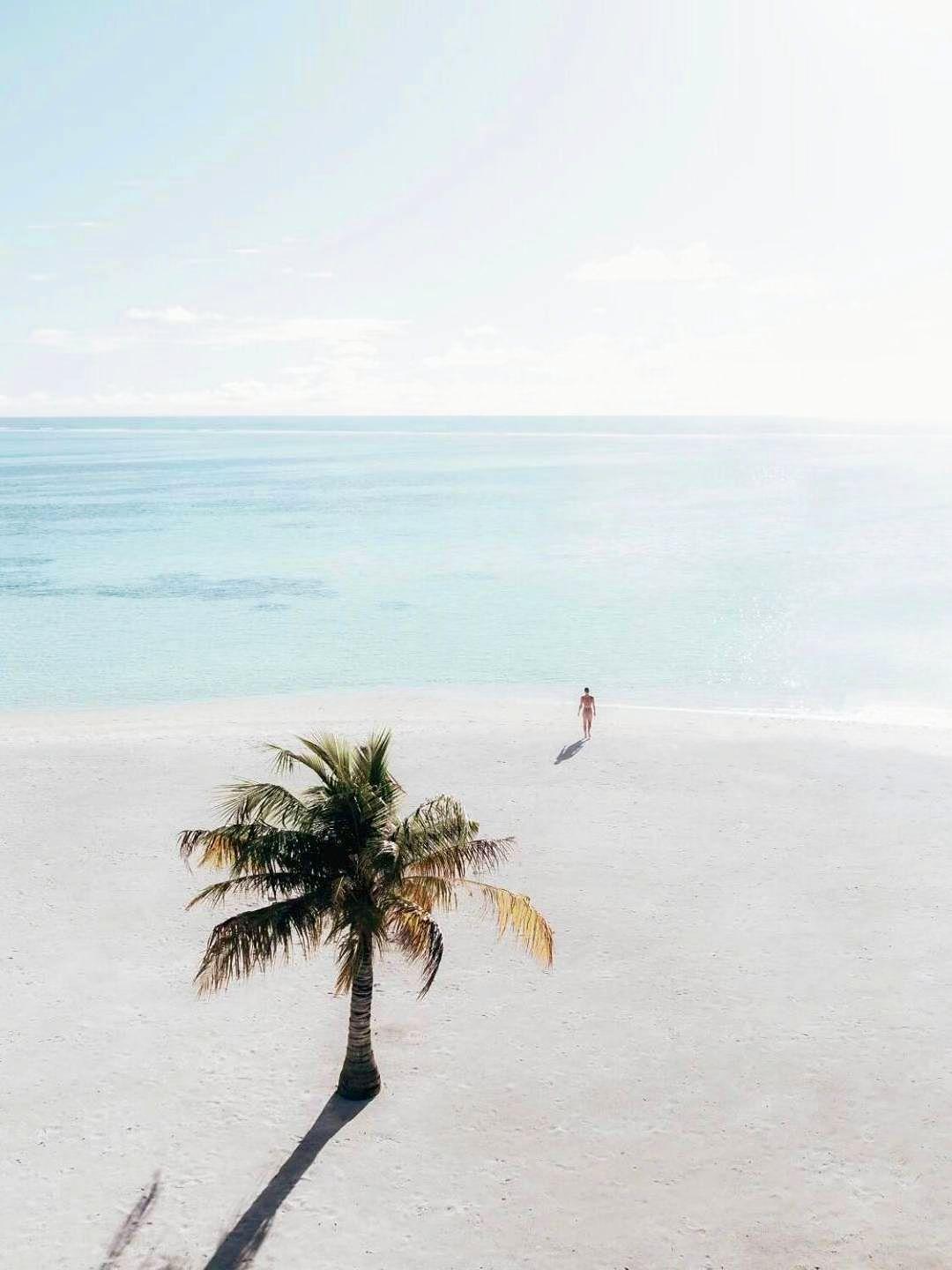 周末愉快，海边风光 🌺🎉🍎🌹🎁👍🙏