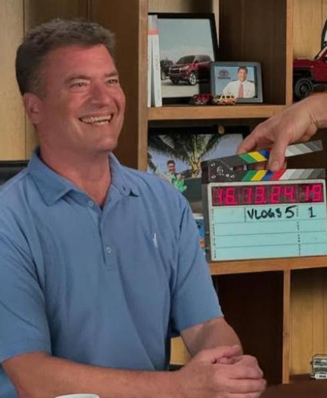 又一个老友记演员去世老友记莫妮卡医生男友扮演者去世 据报道，在《老友记》中饰演莫