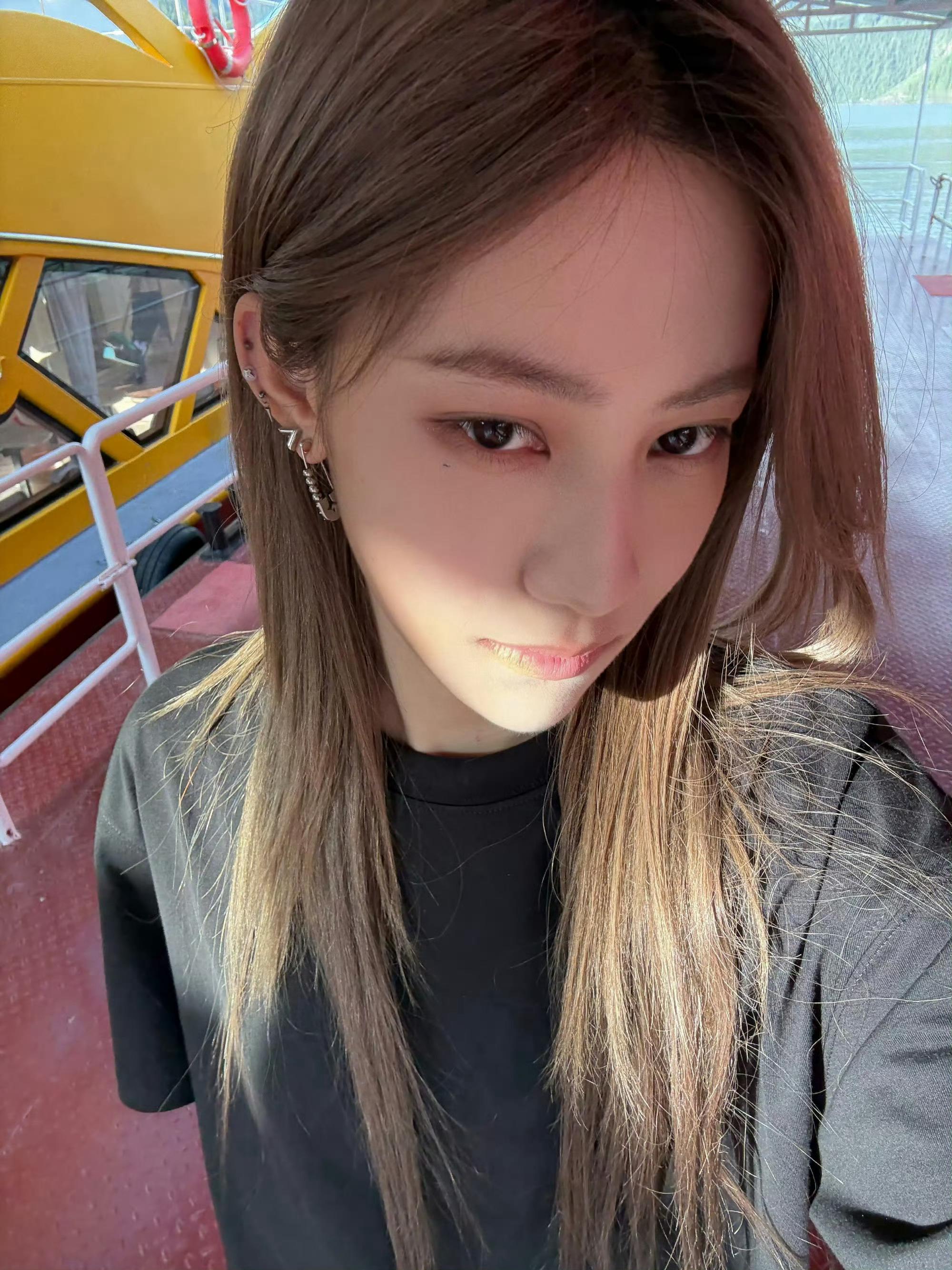 【袁一琦】袁一琦现身韩国twice演唱会，袁一琦超绝执行力哈哈哈哈，昨天还说想看