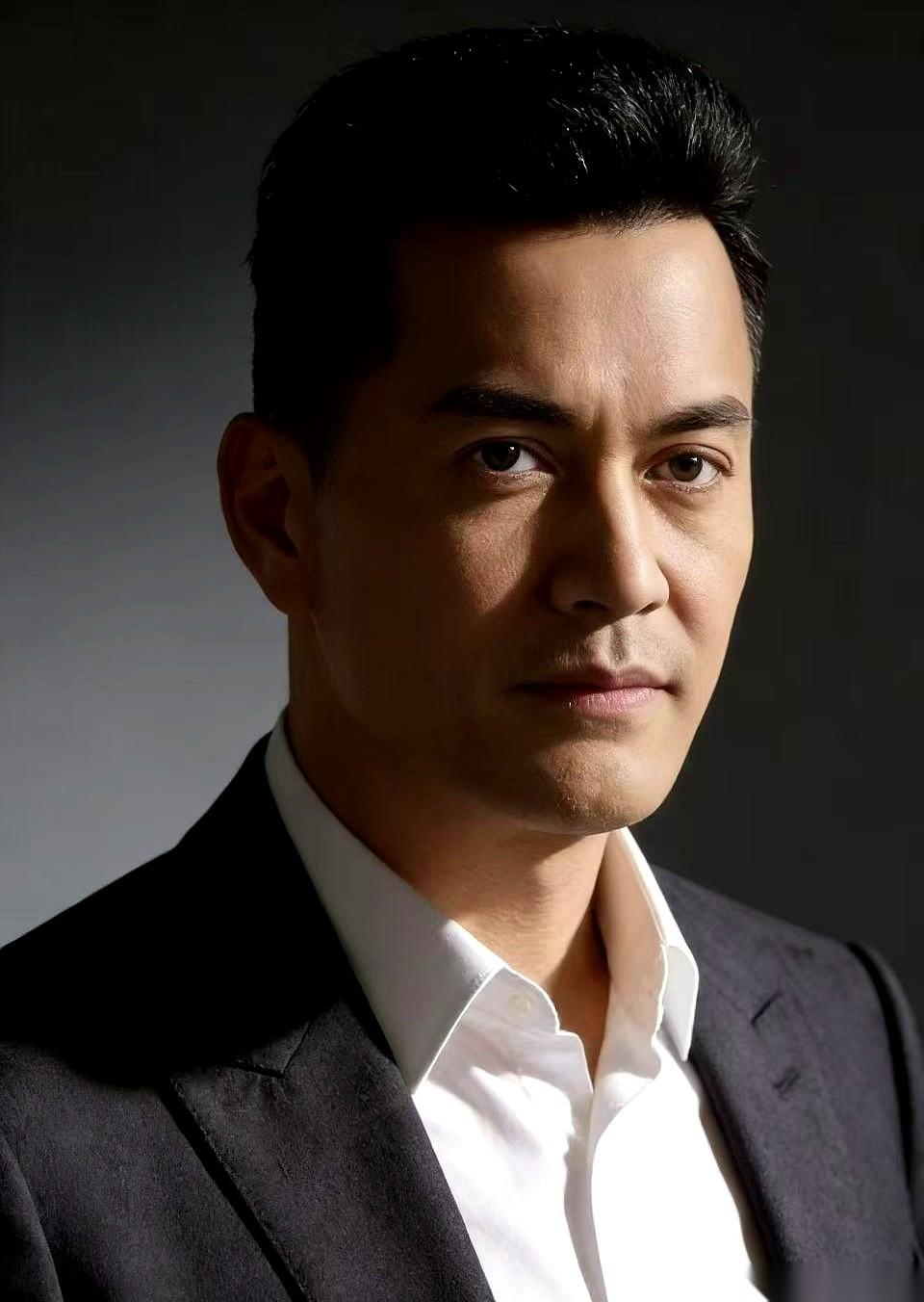 健身的张雪峰，心梗走了。
这事儿真挺魔幻的。一个天天举铁、跑步，看着比谁都健康的