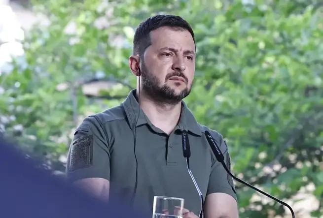 俄乌和平协议由28点改为19点，似乎是皆大欢喜的样子。然而，最为棘手领土归属问题