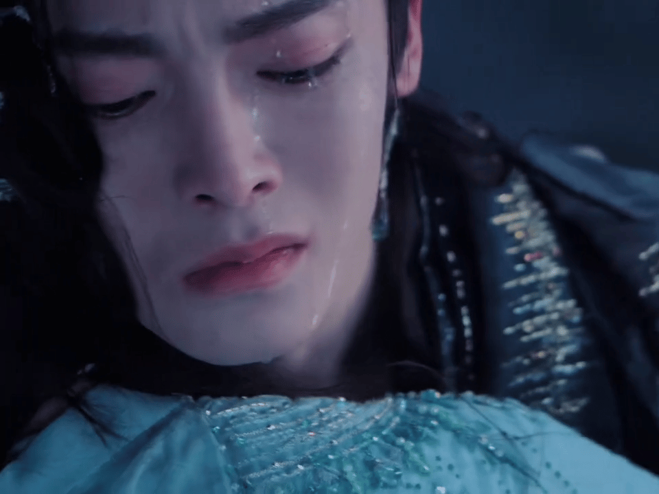 侯明昊[超话]侯明昊又来赚我眼泪了 谁看《入青云》沉渊淋雨戏没破防啊！侯明昊这波