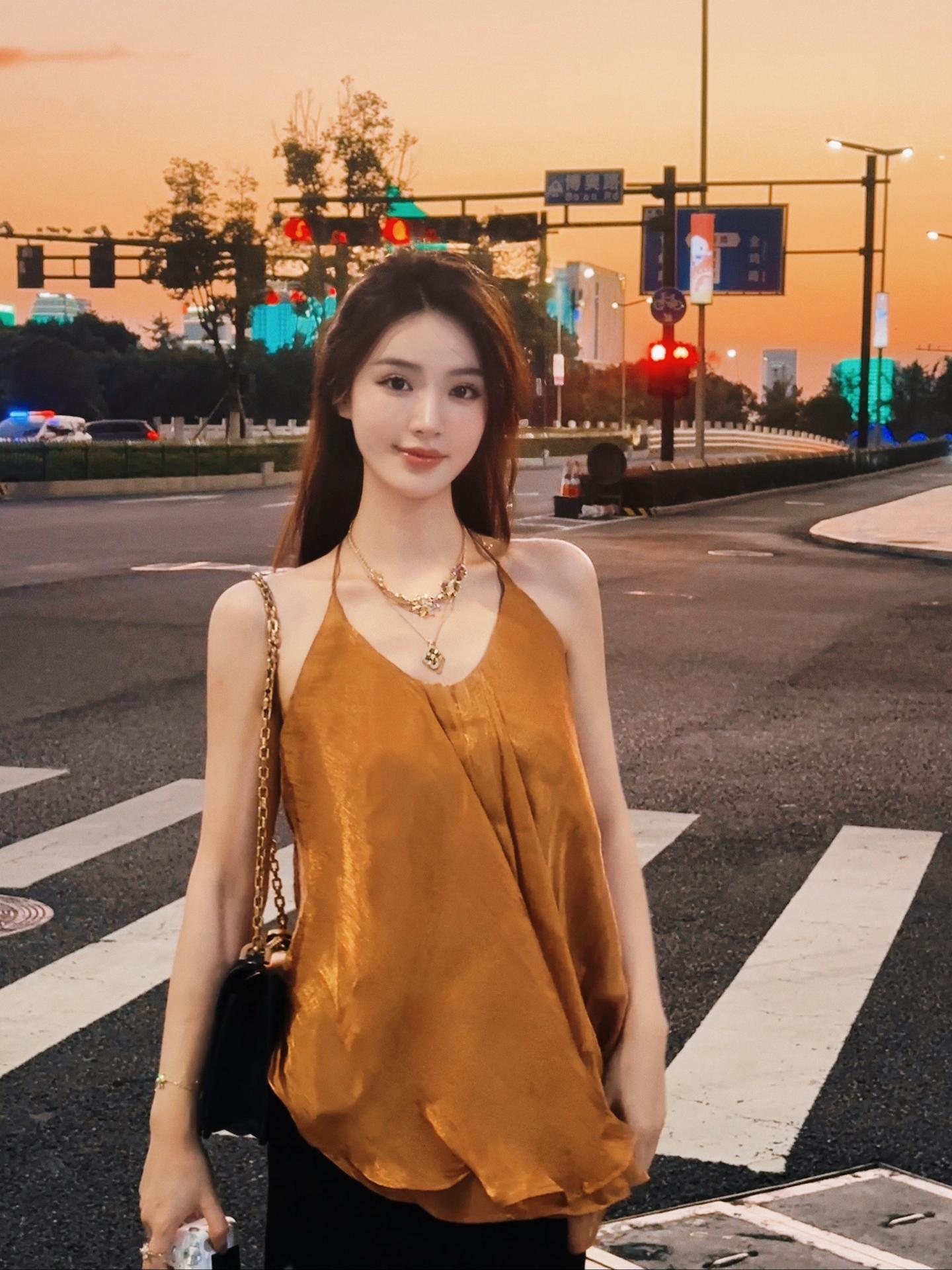 GoldenHour流金时刻🌇 - 日落前的50分钟里，太阳与地面的...