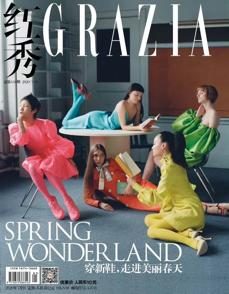 Spring Wonderland Neon Style Makes a Sta