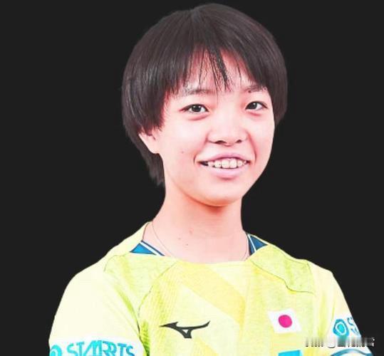 日本乒协很奇怪！

日本出战伦敦世乒赛竟然有个18岁的参赛选手面手凛，队内选拔赛