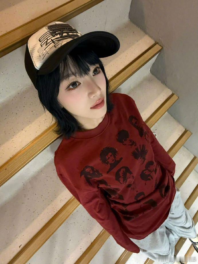 黄灿灿求职音乐节真的成功了黄灿灿终于不用羡慕王濛了谁懂这份如愿！当初直播羡慕王濛