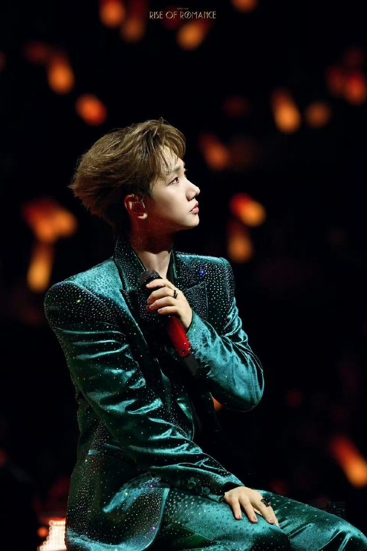 汪苏泷你没按格式 汪苏泷：问题可以，但格式必须对。没按格式的直接886，泷哥这波