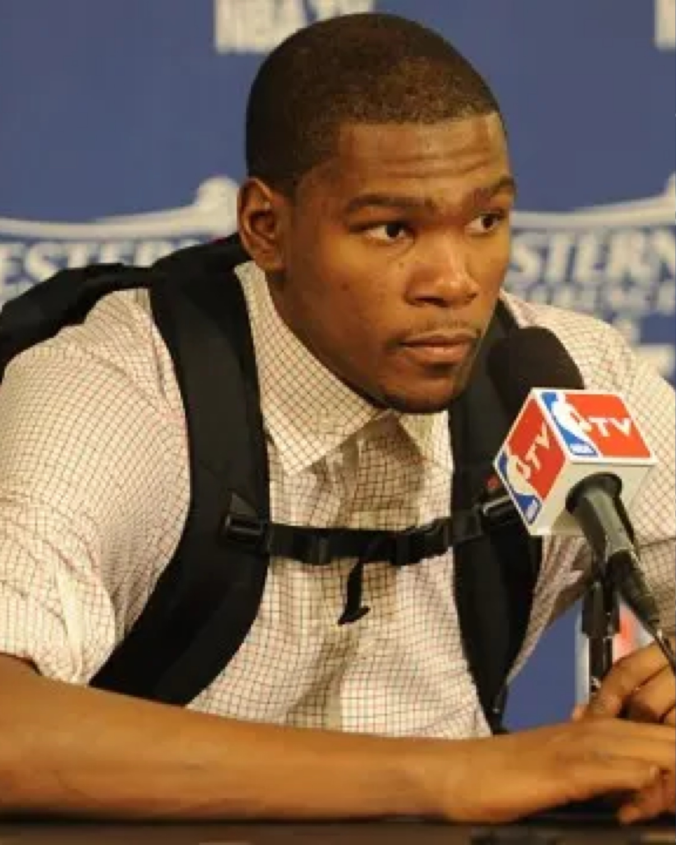 书包杜杜杜 🎒NBA点赞成金休斯顿火箭