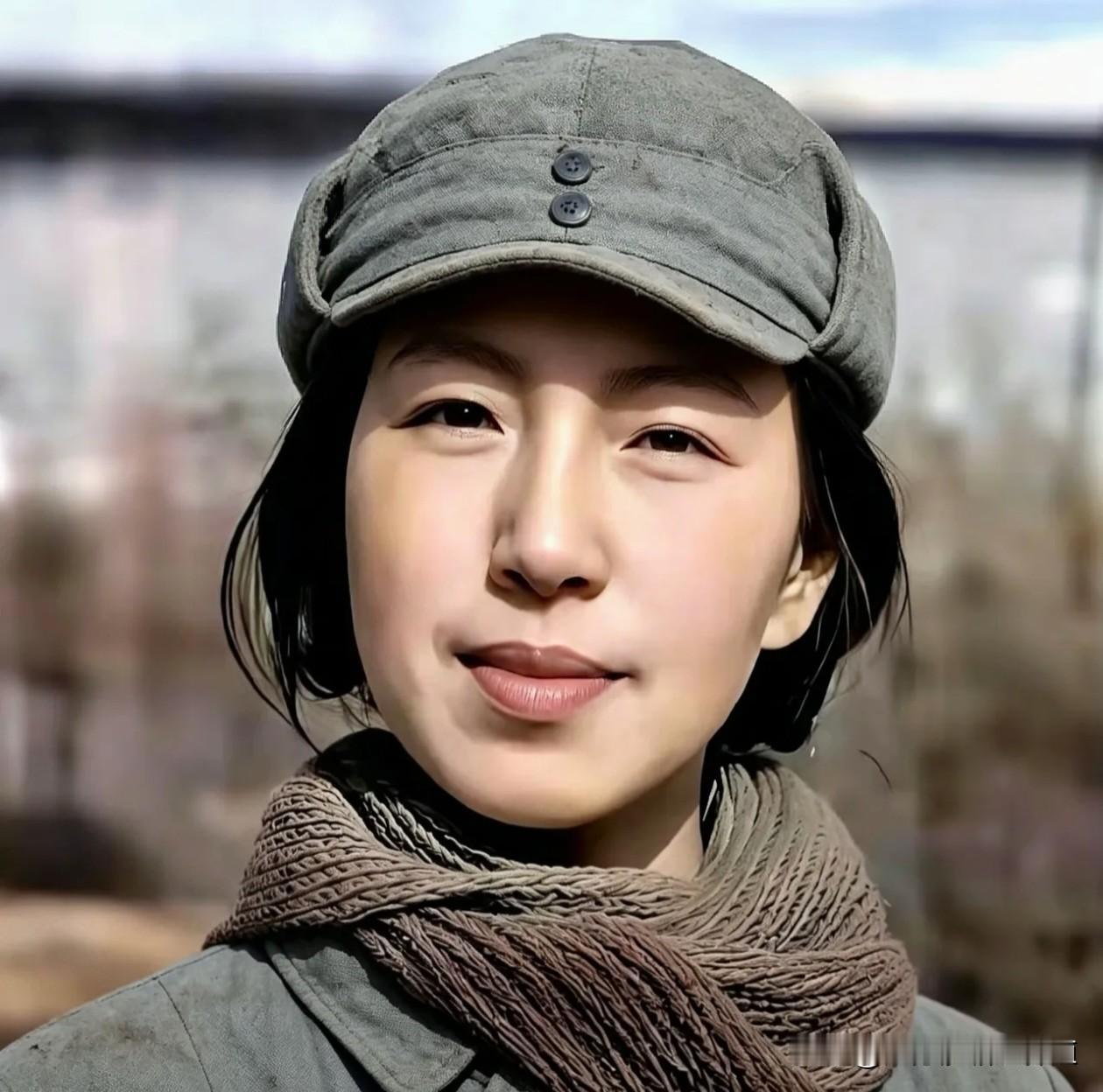 样板戏是举全国京剧精英于一身，是一个时代大熔炉、大制作。抛开政治就艺术而言是无法