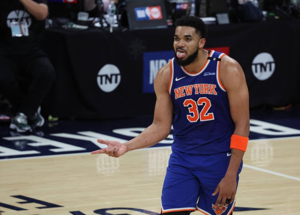 尼克斯成为NBA历史首支季后赛完成了三场20分逆转的球队…nba ​​​