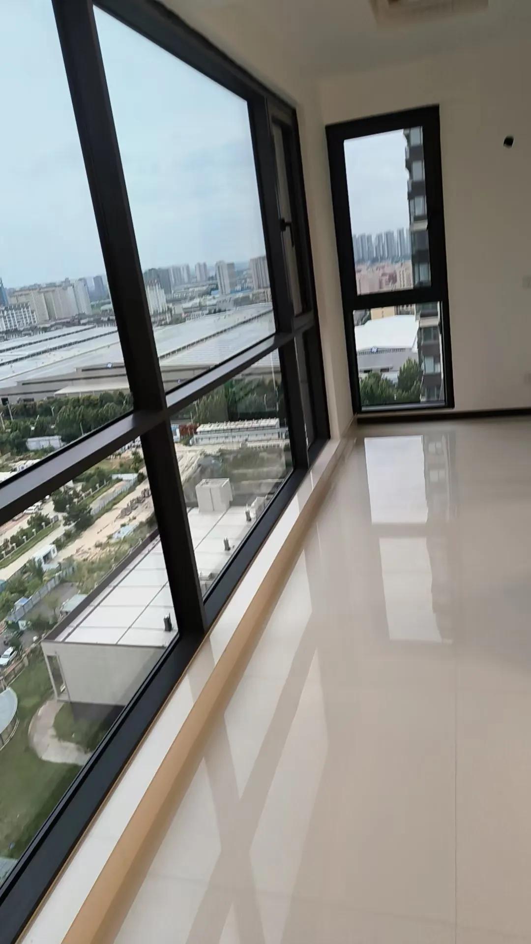 生活里总有一些亲戚，不来往不行，其实打从心底里不愿意来往，又无法摆脱这种关系。