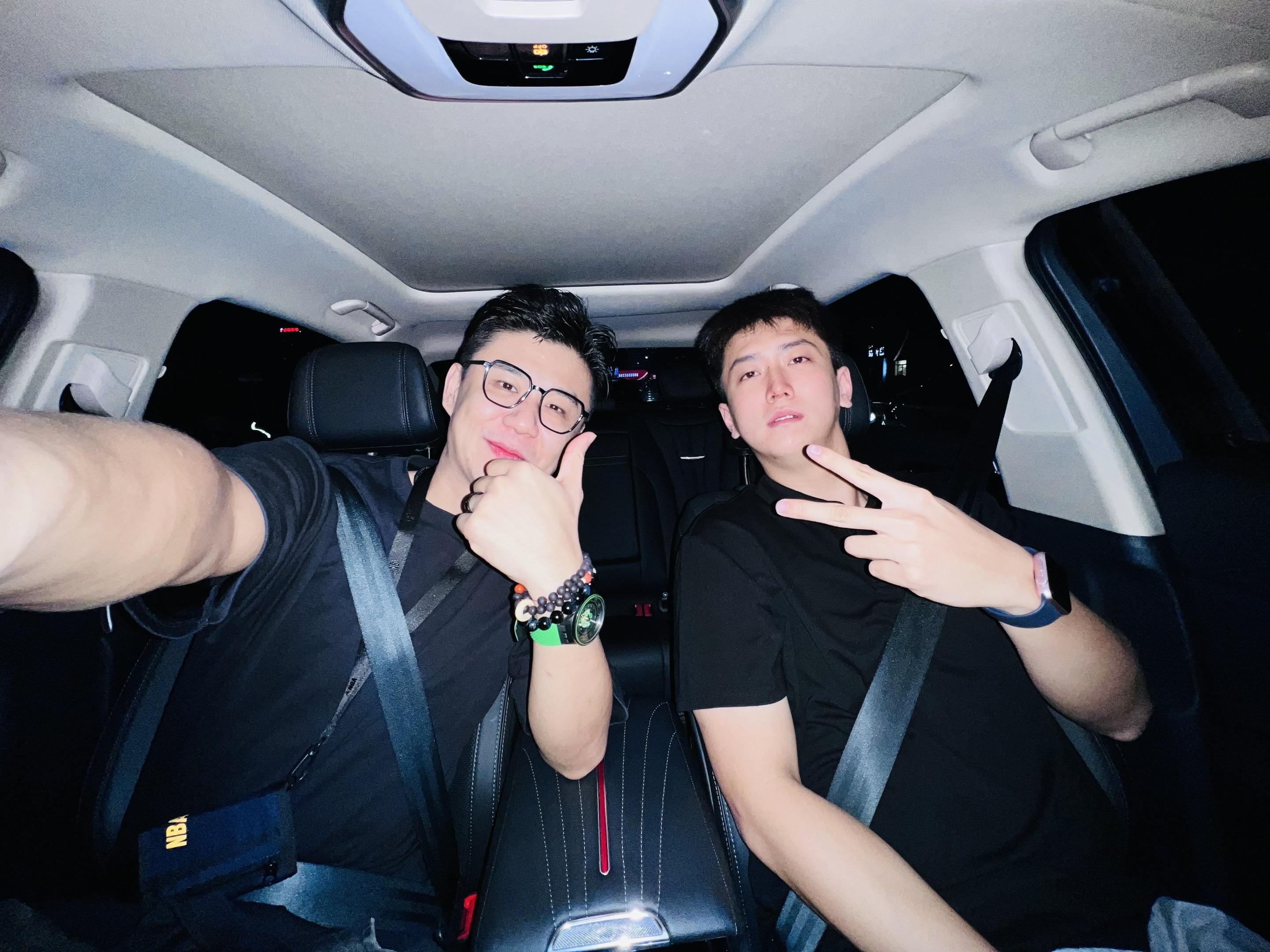 花有花期人有时运。只要我们都在变好 慢点又何妨