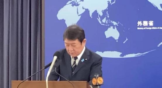 日本哪来的底气对中国发号施令？7月12日，日本外相竟公然要求中国“必须遵守”南海