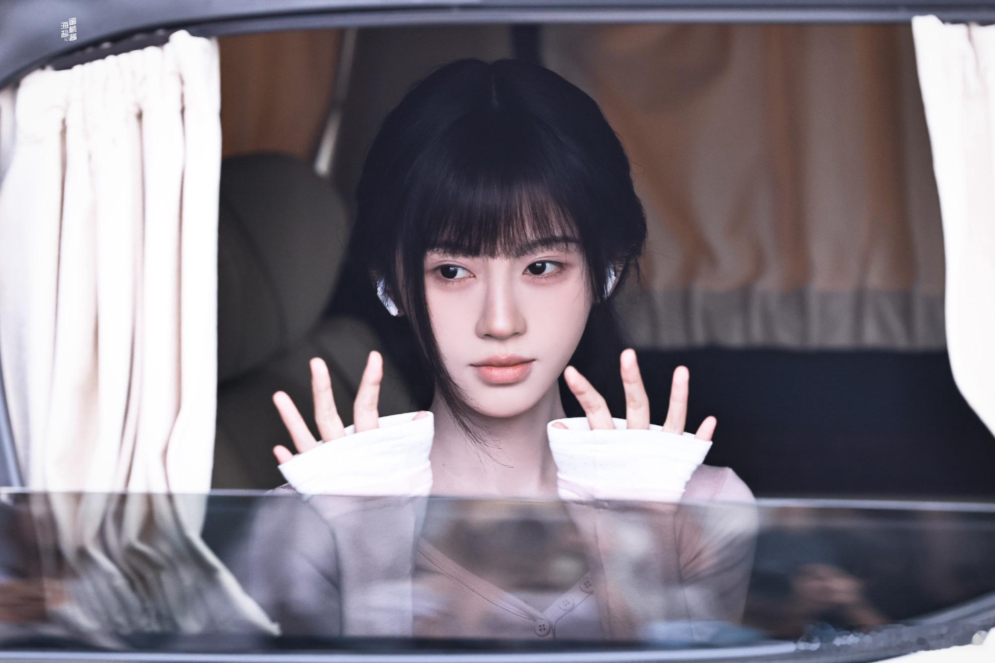 鞠婧祎  jjy鞠婧祎阿黛 jjy鞠婧祎苏绿夏 “信仰照亮前方的路途，即使光微弱