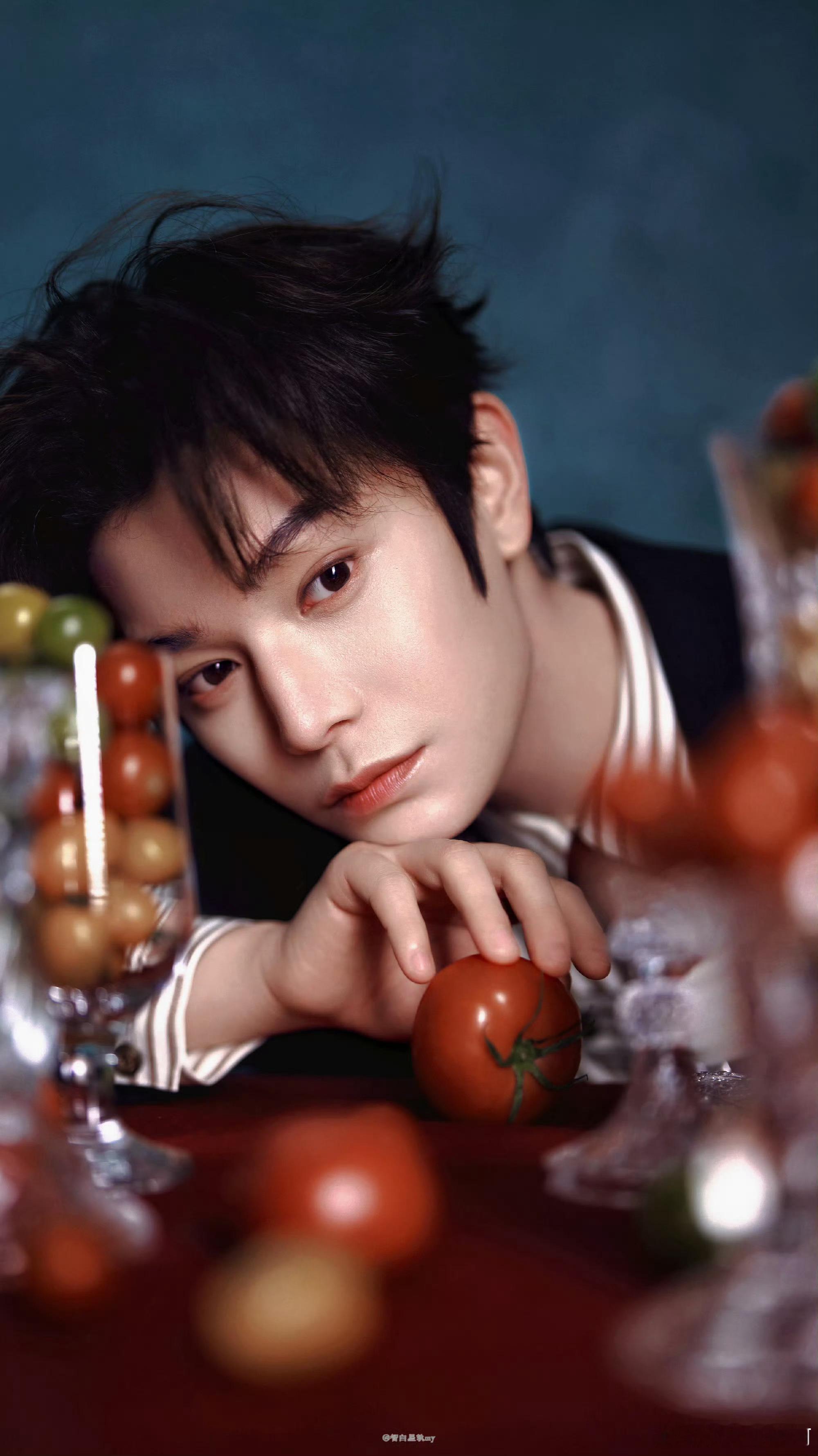 丁禹兮近30日掉粉9.2万ber？到底是谁在不希望这个帅气温柔体贴可爱善良的小男