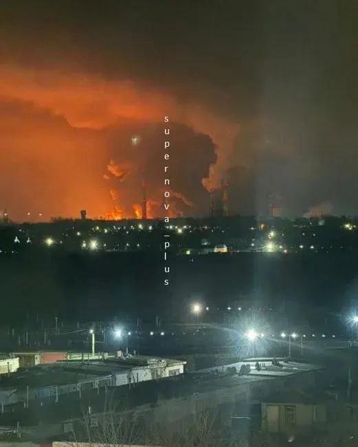 俄罗斯损失大了当地时间1月23日夜间，乌克兰使用多架远程自杀式无人机对位于俄罗斯