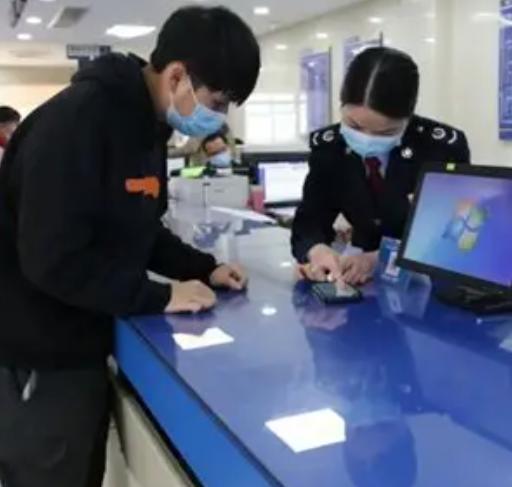 求职补贴、岗位补贴、技能补贴、稳岗返还资金陆续就位，普通人该怎么接住？

9月起