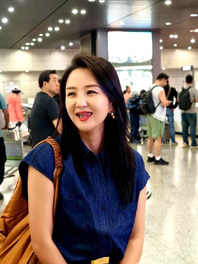 砸了几十万做医美，结果还不如快走10分钟？
何洁这次把真相摊牌了：瘦到90斤，靠