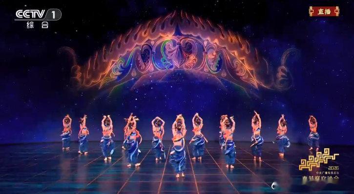 丝路古韵 2026央视春晚舞蹈《丝路古韵》超惊艳！舞者手势藏古韵故事，旋转带喜气