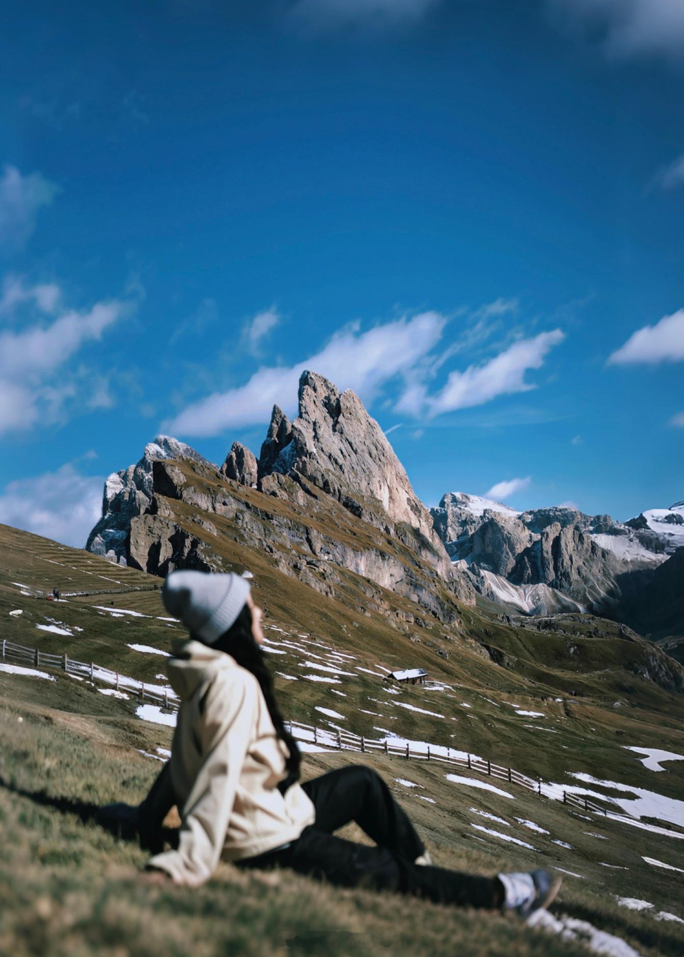 在疾驶了6H后…终于在暮色中来到上帝的后花园多洛米蒂⛰️ ​​​